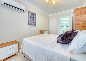 Spacious apartment in Mahmutlar area with sea and mountain views