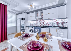 Spacious apartment in Mahmutlar area with sea and mountain views