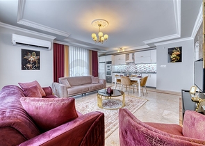 Spacious apartment in Mahmutlar area with sea and mountain views