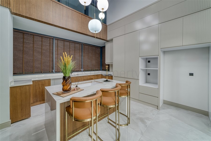 Luxury 4+1 villa with stunning views of the whole of Alanya