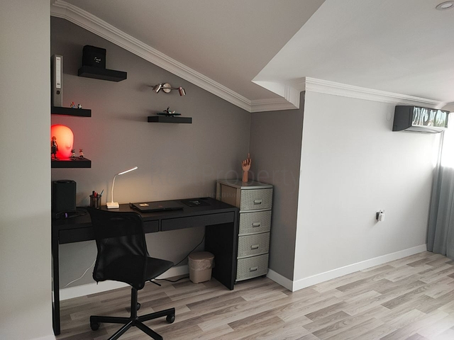 Spacious 4+1 penthouse 250 m from the sea