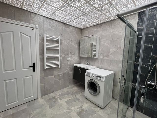 Spacious 4+1 penthouse 250 m from the sea