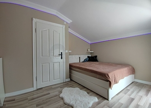 Spacious 4+1 penthouse 250 m from the sea