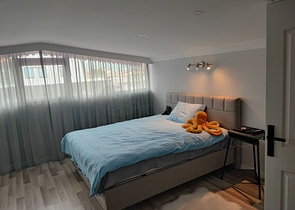 Spacious 4+1 penthouse 250 m from the sea