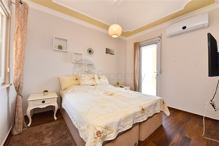 2+1 townhouse 600 m from the sea in Kargicak area 2+1 townhouse 600 m from the sea in Kargicak area