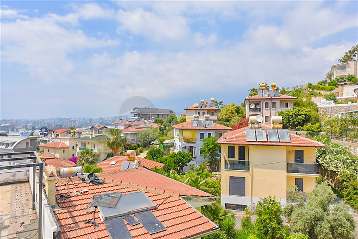2+1 townhouse 600 m from the sea in Kargicak area 2+1 townhouse 600 m from the sea in Kargicak area
