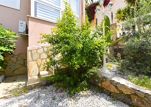 2+1 townhouse 600 m from the sea in Kargicak area 2+1 townhouse 600 m from the sea in Kargicak area