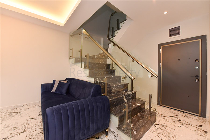 Furnished 2+1 penthouse for long-term rent in Oba area