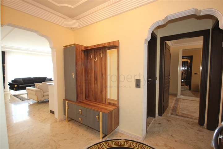 Furnished 2+1 apartment in Mahmutlar district