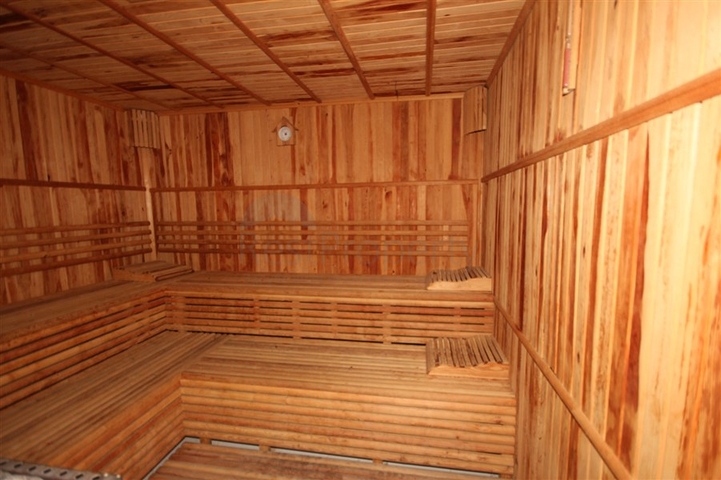 Furnished 2+1 apartment in Mahmutlar district