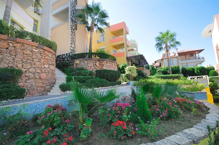 Spacious villa for a large family, within walking distance from the sea