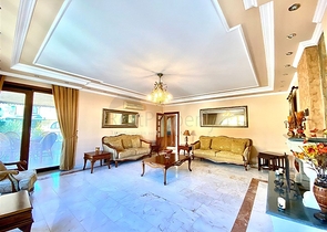Spacious villa for a large family, within walking distance from the sea