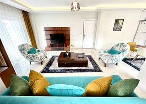 Spacious 4+1 penthouse from the owner, 300 meters from the sea in the Oba area