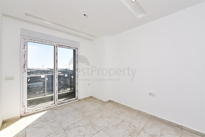 1+1 apartment in a luxury complex from the owner in Avsallar district