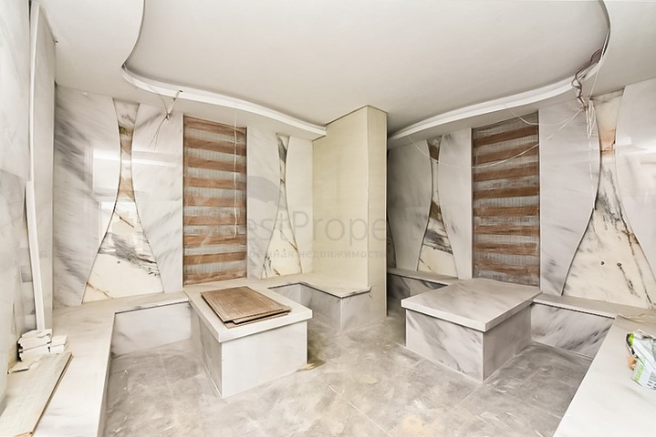 1+1 apartment in a luxury complex from the owner in Avsallar district