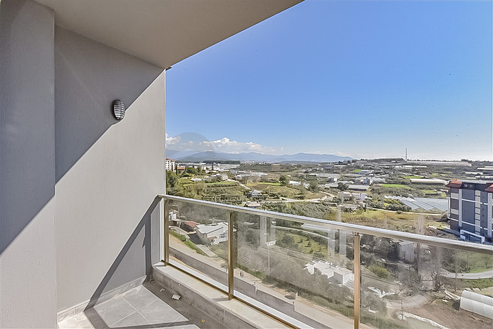 1+1 apartment in a luxury complex from the owner in Avsallar district