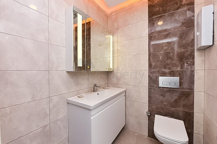 1+1 apartment in a luxury complex from the owner in Avsallar district