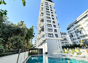 2+1 apartment in Mahmutlar district, 400 m from the sea 