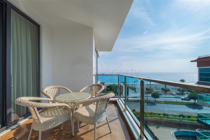 Endless Sea View - New Beachfront Residential Complex - Kestel / Alanya 