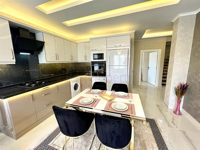 Garden duplex in the Oba area