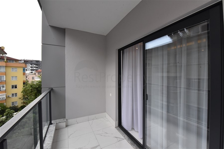 New 1+1 apartment in the center of Alanya