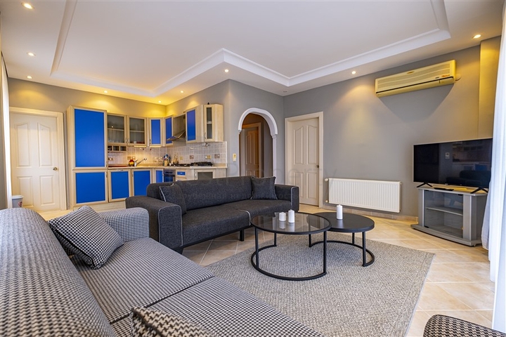 Villa with stunning views in Kargicak area Villa with stunning views in Kargicak area