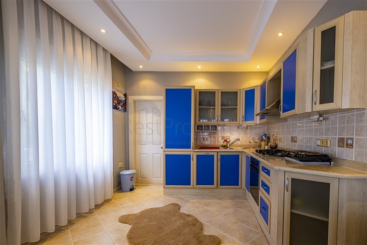Villa with stunning views in Kargicak area Villa with stunning views in Kargicak area