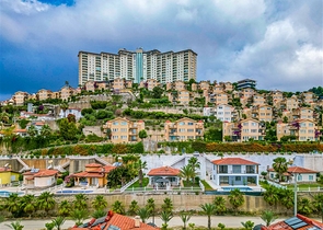 Villa with stunning views in Kargicak area Villa with stunning views in Kargicak area