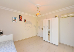 2+1 apartment on the first coastline in Demirtas district