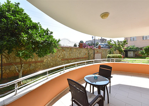 2+1 apartment on the first coastline in Demirtas district