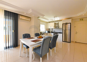 2+1 apartment on the first coastline in Demirtas district