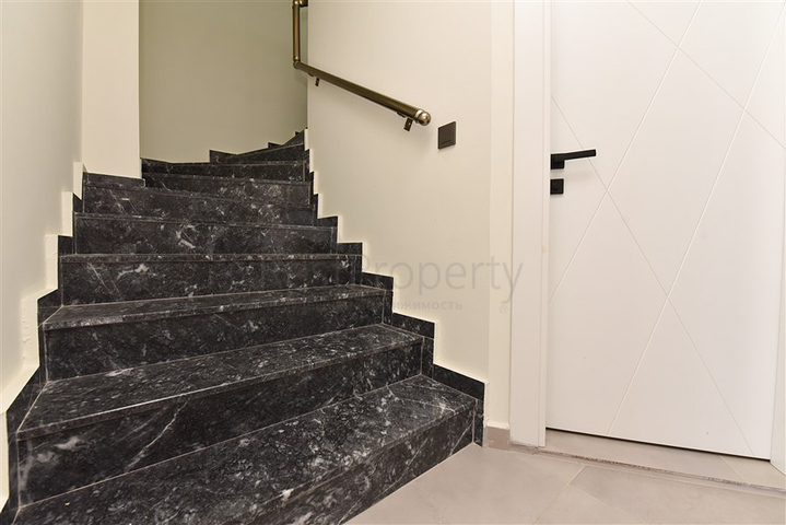 2+1 penthouse in the very center of Mahmutlar