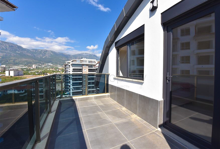 2+1 penthouse in the very center of Mahmutlar