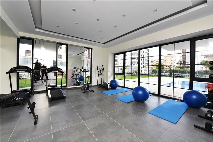 2+1 penthouse in the very center of Mahmutlar