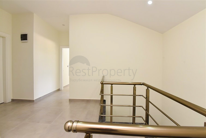 2+1 penthouse in the very center of Mahmutlar