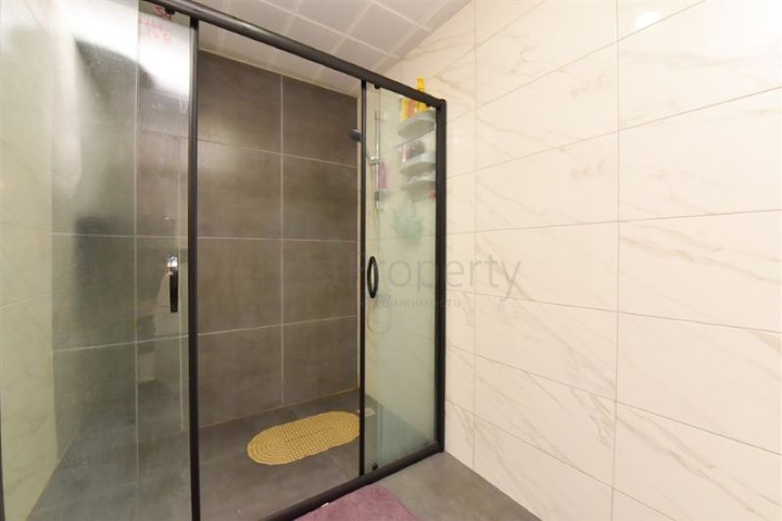 2+1 penthouse in the very center of Mahmutlar