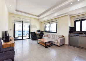 2+1 penthouse in the very center of Mahmutlar