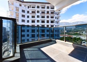 2+1 penthouse in the very center of Mahmutlar