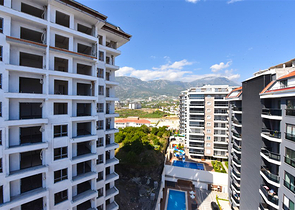 2+1 penthouse in the very center of Mahmutlar