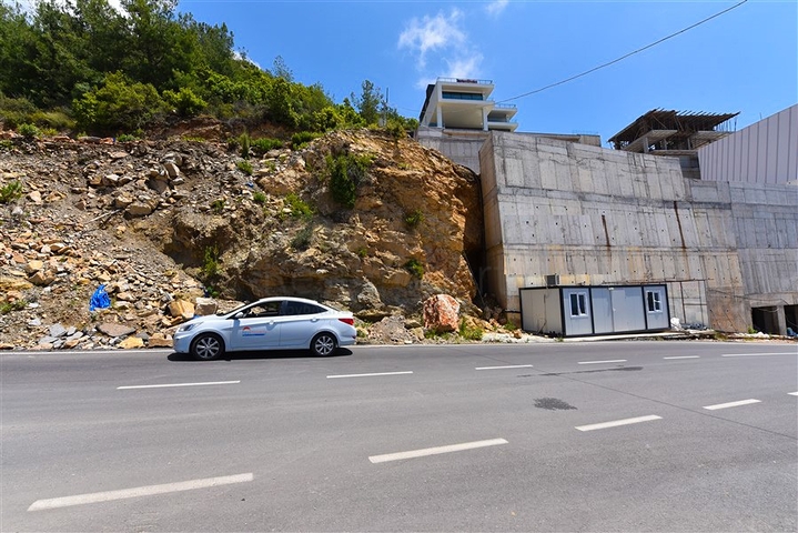 4+2 villa with pool and Mediterranean Sea view