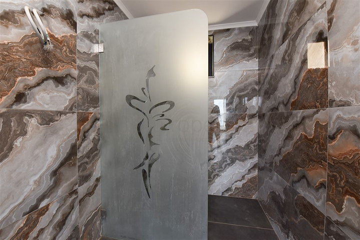 4+2 villa with pool and Mediterranean Sea view