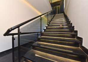 4+2 villa with pool and Mediterranean Sea view