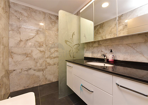 4+2 villa with pool and Mediterranean Sea view