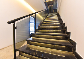 4+2 villa with pool and Mediterranean Sea view