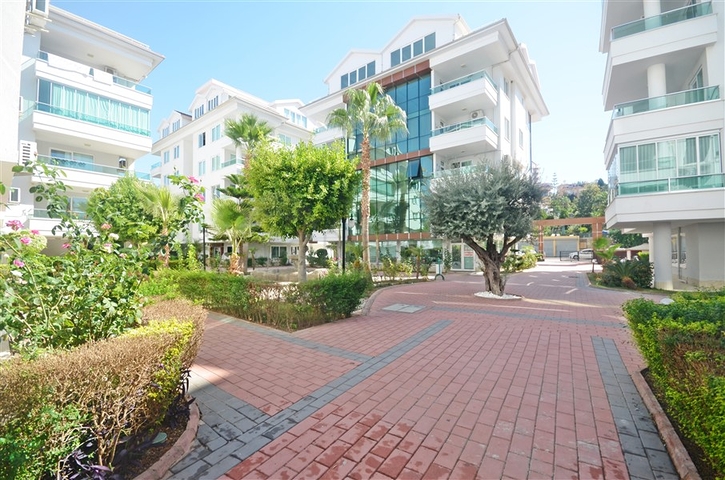 Spacious penthouse for a large family on the Mediterranean coast