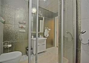 Spacious penthouse for a large family on the Mediterranean coast