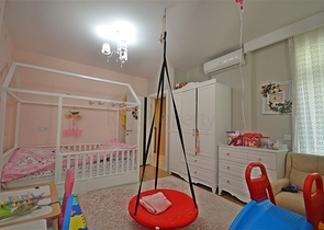 Spacious penthouse for a large family on the Mediterranean coast