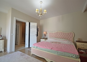 Spacious penthouse for a large family on the Mediterranean coast