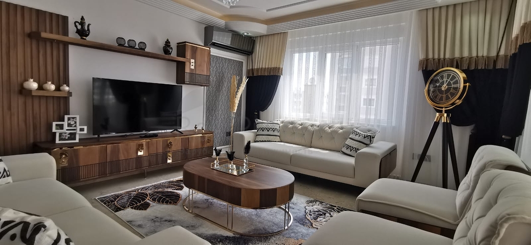 Newly renovated 2+1 apartment 200 meters from the sea