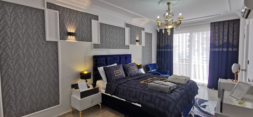 Newly renovated 2+1 apartment 200 meters from the sea